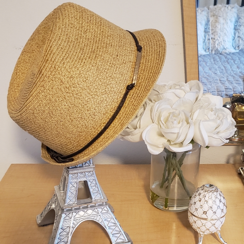 Brown Player Straw Hat with Gold Accent
